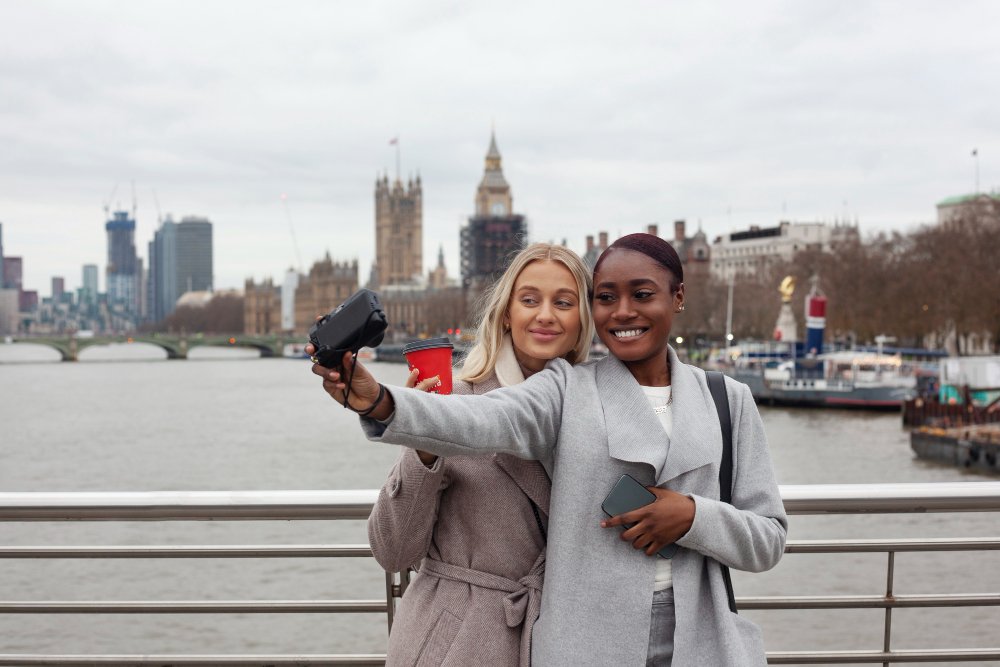 Colaboradores Care Plus em intercâmbio de inglês